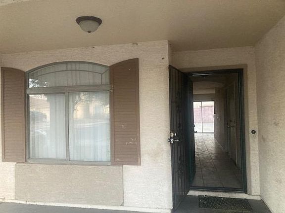 2nd image of 3335 W Sunland Ave