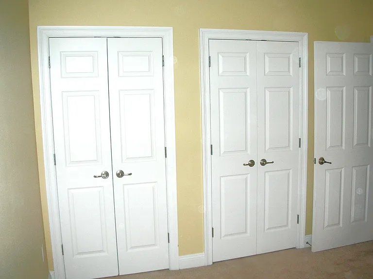 Closets of the second bedroom