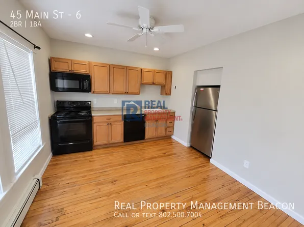 45 Main St, Sunapee, NH