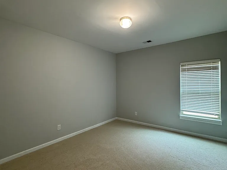 2860 Evan Manor Ln — Photo 11