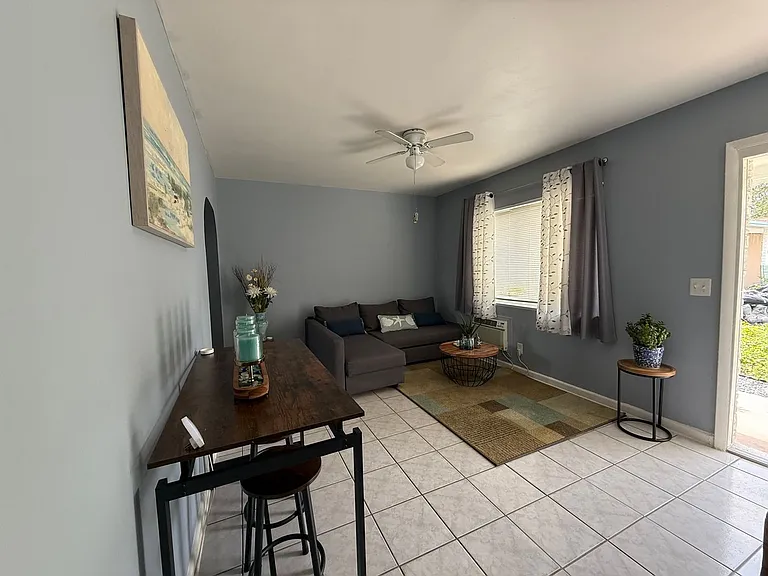 710 S Federal Hwy #6 — Photo 10