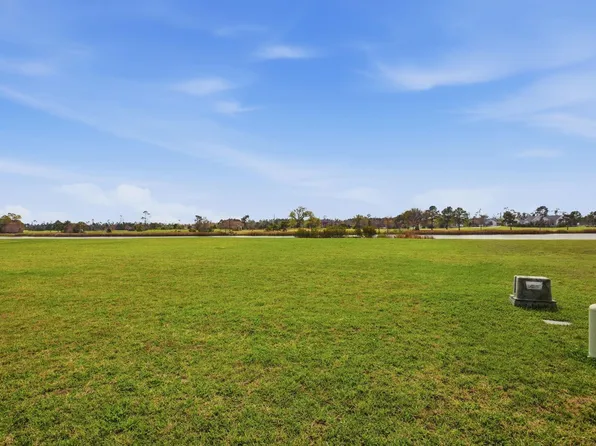 3957 Palmetto Dr, Lake Charles, LA 70605