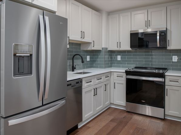 1 E Montgomery St #6