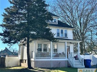 26 Anna St, Fords, NJ 08863