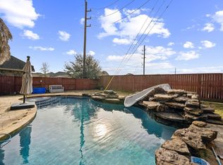 3414 Lake Ct, Iowa Colony, TX 77583
