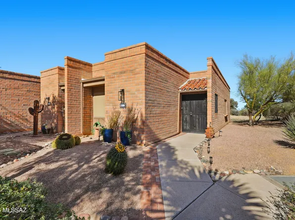 1456 W Desert Hills Dr, Green Valley, AZ 85622