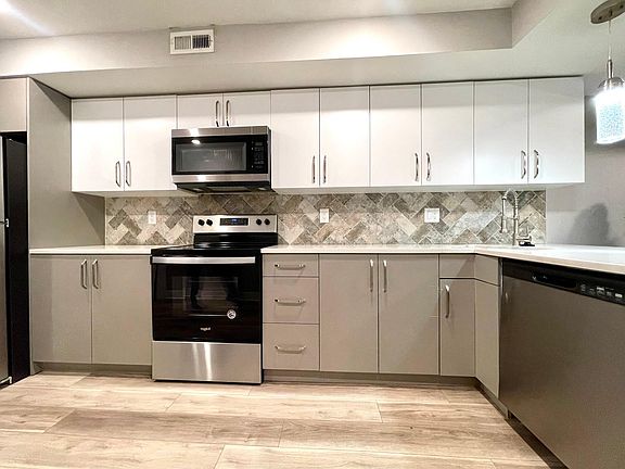 3rd image of 1939 W Berks St #3C