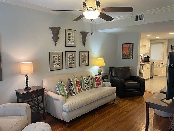 5th image of 3205 W San Carlos St APT 1