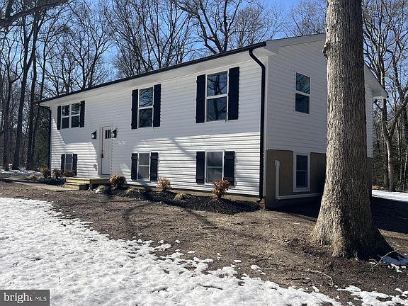 4th image of 9458 Benson Rd