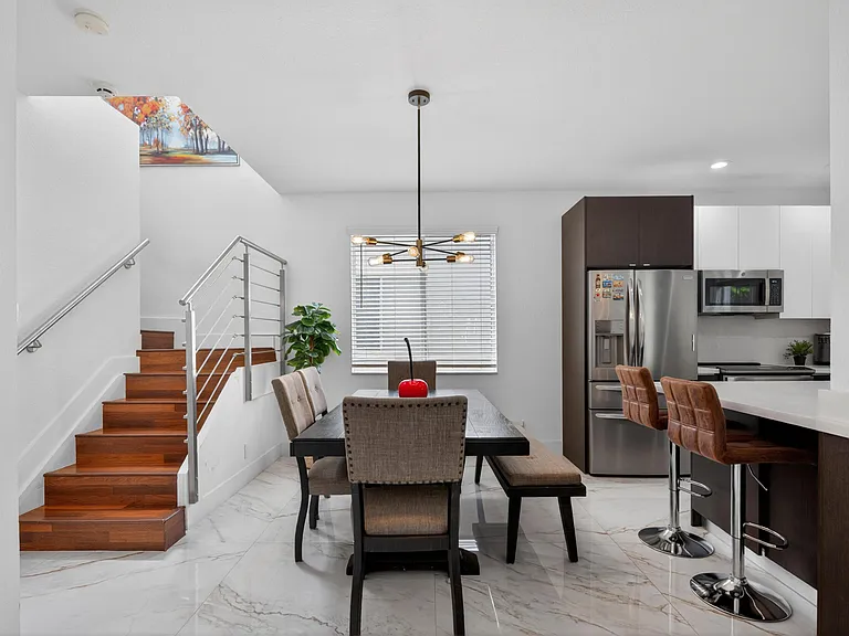 1374 Canary Island Dr — Photo 15