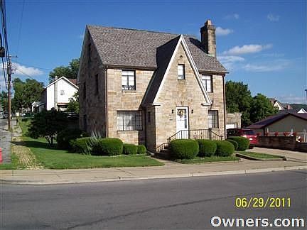 Cut Stone 2 Story Home