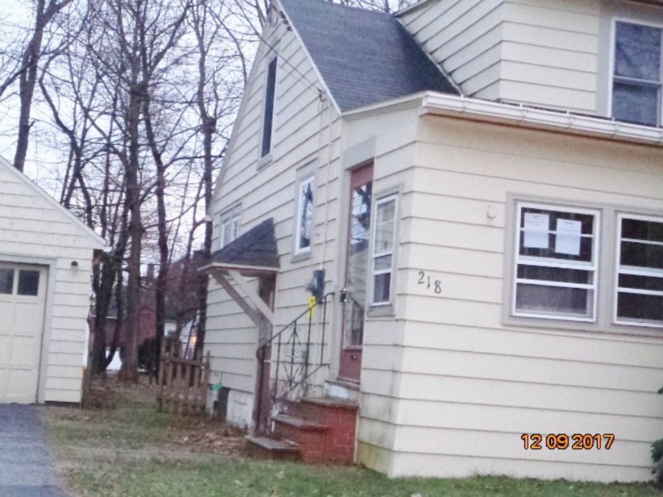 2nd image of 218 Richard Ave