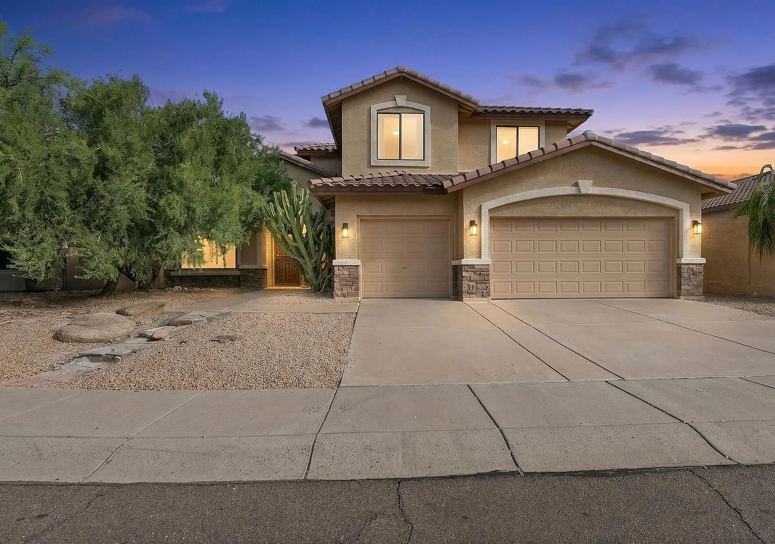 Completely updated with a POOL spacious Tatum Ridge home with 4 Bedrooms, 3 bathroom plus an offi... — Photo 3