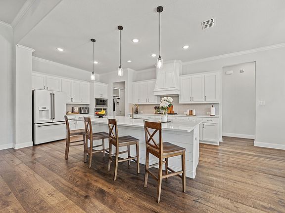 3rd image of 136 Ocotillo Dr
