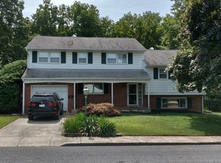 102 Artillery Dr, Gettysburg, PA 17325