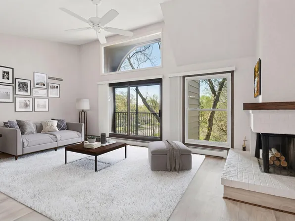 9600 Portland Ave S APT 322, Bloomington, MN 55420