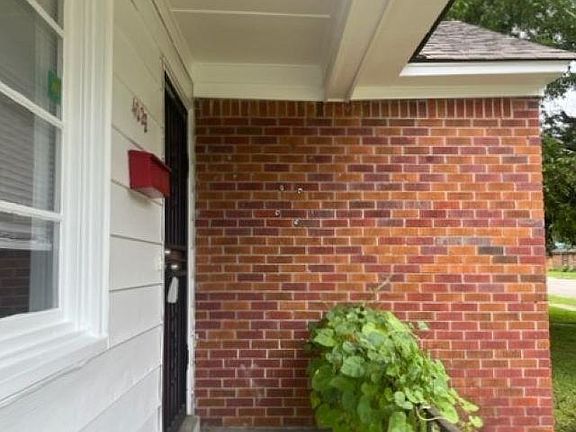 2nd image of 4026 Southlawn Ave