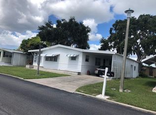 211 Via Veneto, Venice, FL 34285