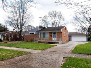 231 Reitman Ct, Rochester Hills, MI 48307