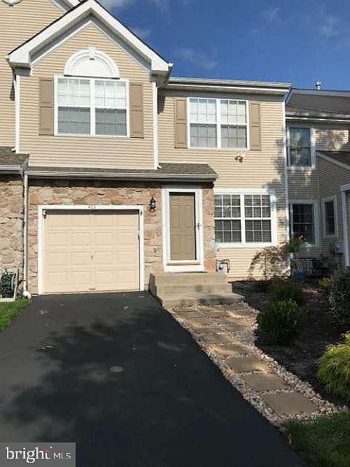 402 Mahogany Walk, Newtown, PA 18940 Zillow