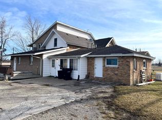 2576 E Brooks Rd, Freeland, MI 48623