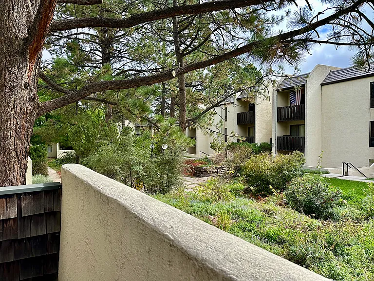Patio View 1708-A4