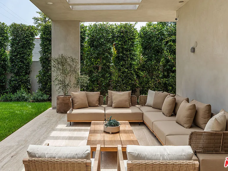 634 Moreno Ave — Photo 28