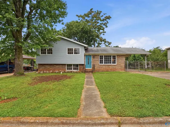 3208 Cerro Vista St SW, Huntsville, AL 35805