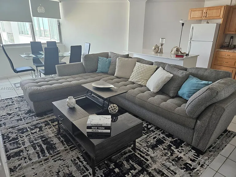 7135 Collins Ave #1821 — Photo 27