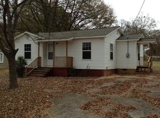 128 15th St, Gaffney, SC 29340