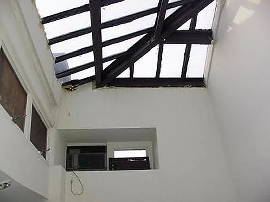 Rented by KVNY Soho | media 16