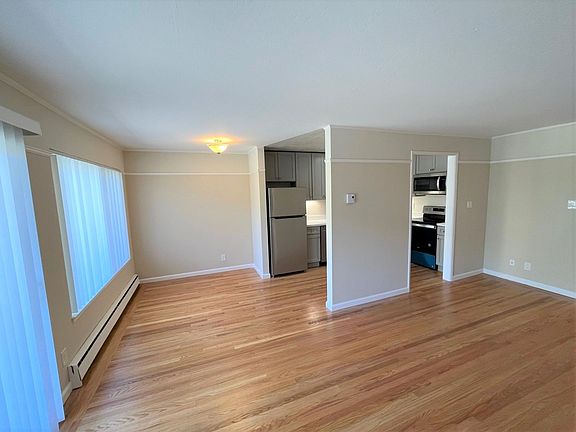 3rd image of 1865 Bush St APT 101