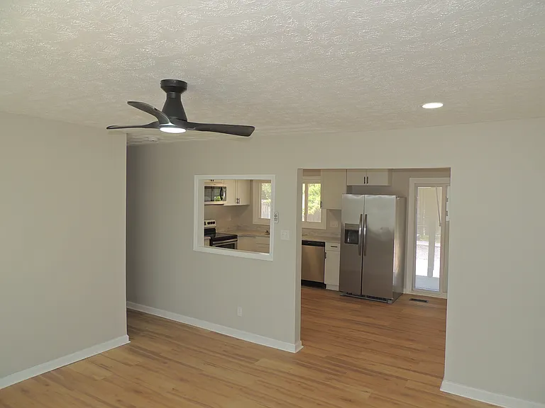 5200 Mawood Ave — Photo 7