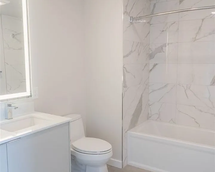 450 S Main St #1605 — Photo 12