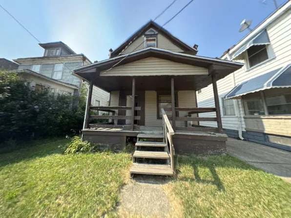 434 E 24th St, Erie, PA 16503