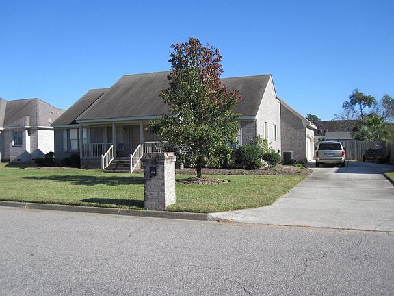 Extra Large Driveway with room for numerous vehicles, boats, trailers and more