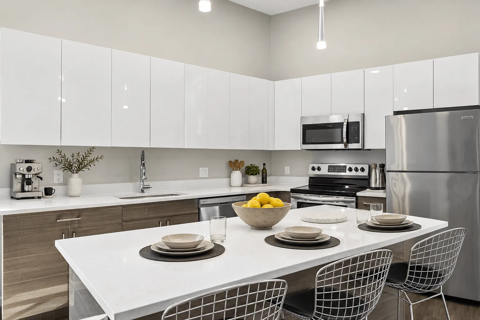 4 Corners Lakeside Apartments - White Lake, MI — Photo 2