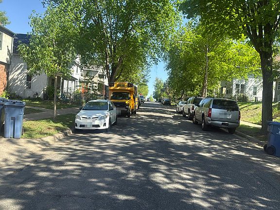 5th image of 2409 Bryant Ave N