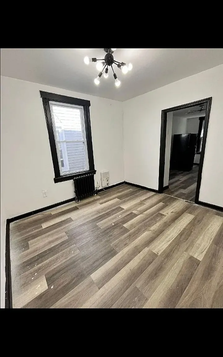 2 bed, $2,100 — Photo 4