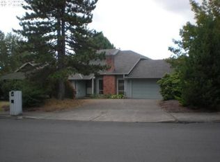 475 NW Torreyview Ln, Portland, OR 97229