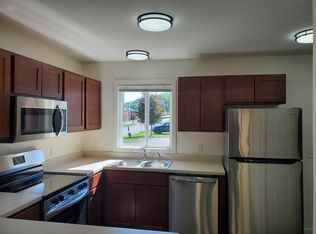 3901 Vale Dr, Traverse City, MI 49686