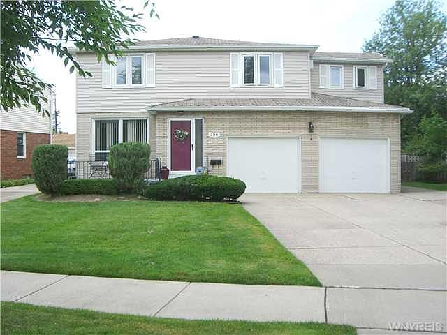 1st image of 256 Curtis Pkwy