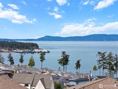 1408 Latitude Circle, Anacortes, WA, 98221
