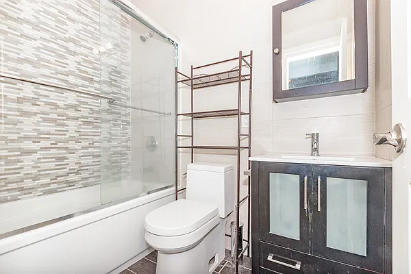 Rented by MySpaceNYC | media 10