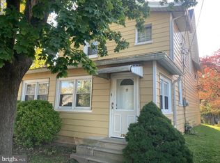 391 Stewart Ave, Jenkintown, PA 19046
