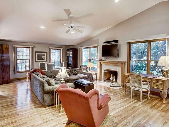 5th image of 5023 Paula Ct