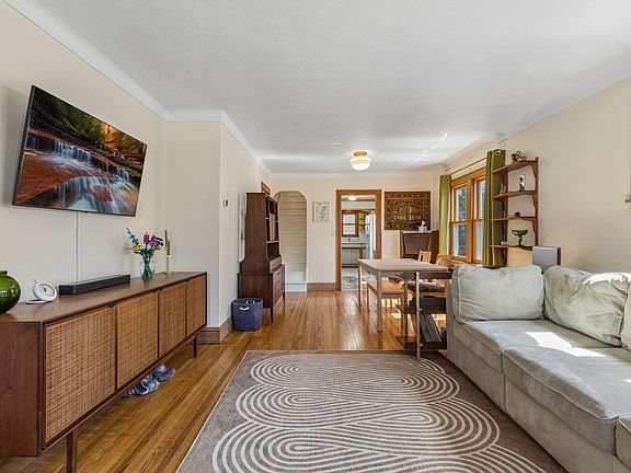 5th image of 4445 31st Ave S