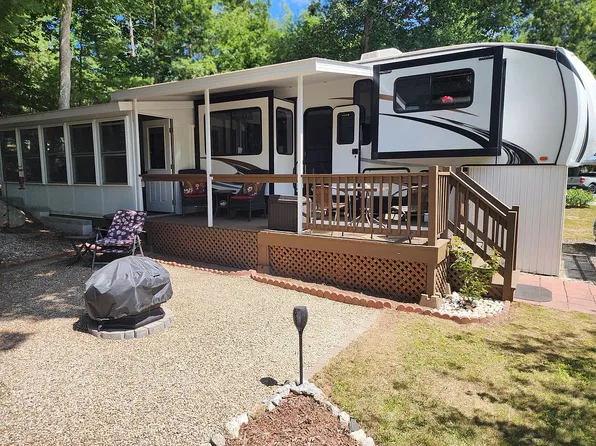 580 Hiltons Ln #10, Wells, ME 04090