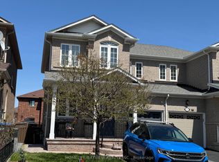 4849 James Austin Dr, Mississauga, ON L4Z 4G7