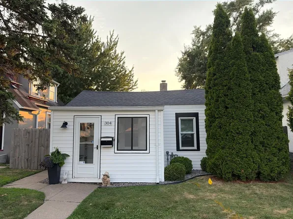 304 11th Ave S, South Saint Paul, MN 55075